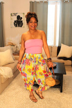 Load image into Gallery viewer, BB Flower Painting Bloomer Midi Capri Short