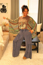 Load image into Gallery viewer, Everyday Comfort Denim Wash Side Tiered Pants