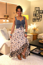 Load image into Gallery viewer, Pretty Lies Lace Up Corset Vest