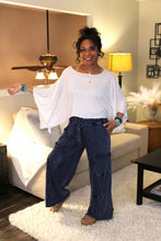 Load image into Gallery viewer, JH Mineral Wash Wide Leg Cropped Pants