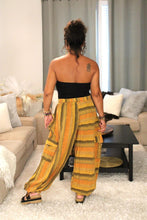 Load image into Gallery viewer, O&H Cargo Pocket Wide Leg Pants
