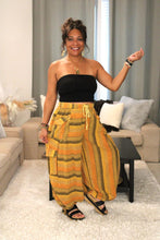 Load image into Gallery viewer, O&H Cargo Pocket Wide Leg Pants