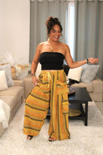 Load image into Gallery viewer, O&H Cargo Pocket Wide Leg Pants