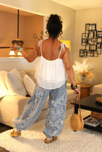 Load image into Gallery viewer, Bloom Cropped Chiffon Cami