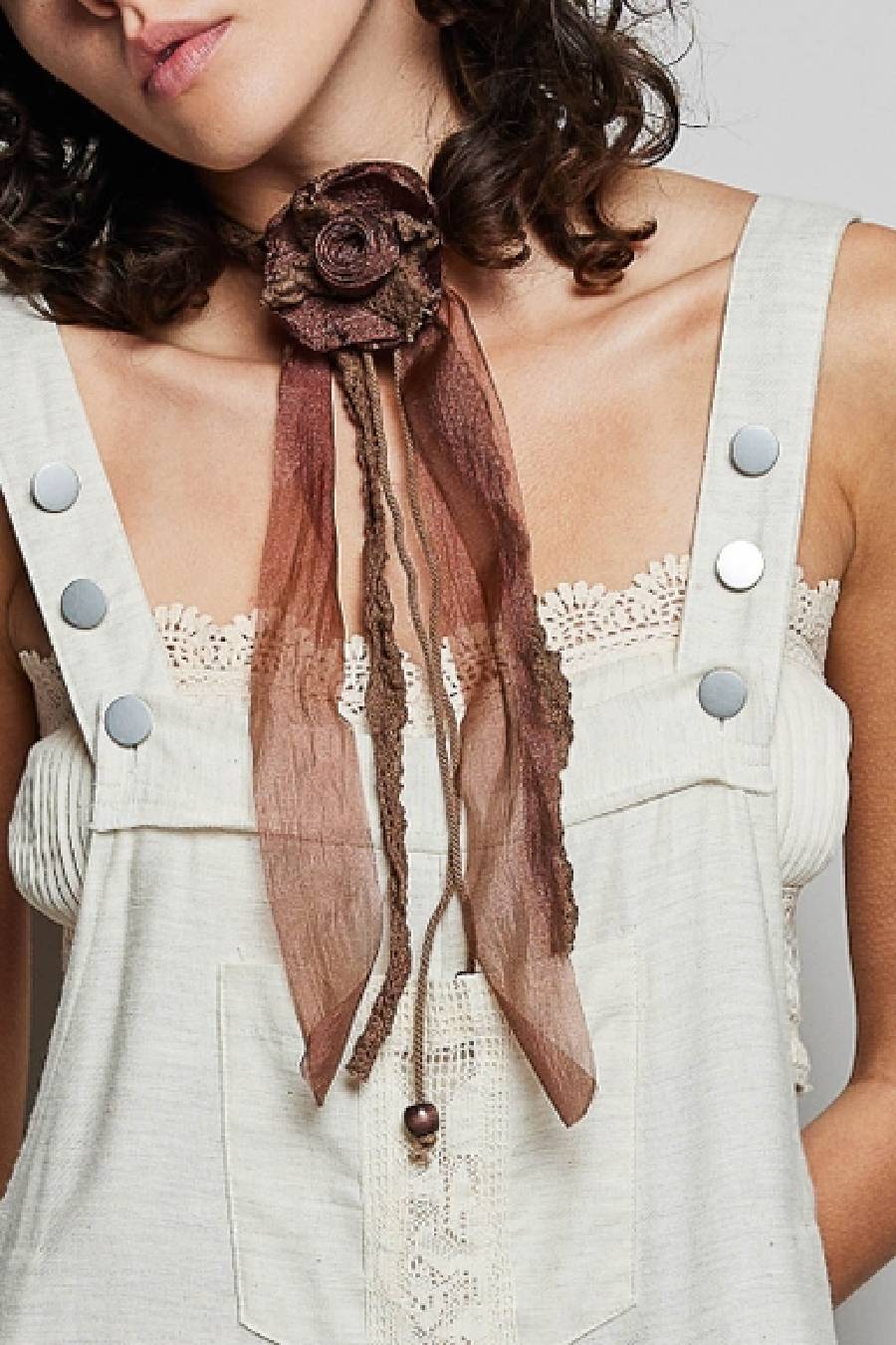 POL Rosette Tassel Tie Belt