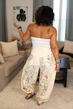 Load image into Gallery viewer, POL Soft Cream Floral Twill Patch Joggers