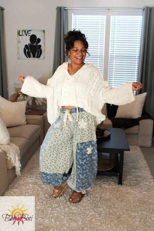 POL Butterfly Wisps Floral Patchwork Pants