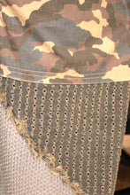 Load image into Gallery viewer, POL Pops Of Floral Woven Overalls