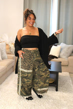 Load image into Gallery viewer, POL Wild Camo Jogger Pants