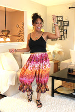 Load image into Gallery viewer, Phoenix Bloomer Midi Capri Short