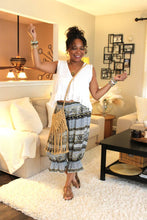 Load image into Gallery viewer, Seabreeze Bloomer Midi Capri Short