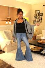 Load image into Gallery viewer, Classic Super Flare Denim Jeans