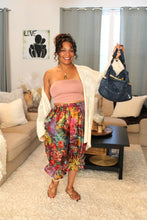 Load image into Gallery viewer, BB Splash Of Flowers Bloomer Midi Capri Short