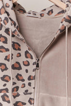 Load image into Gallery viewer, Wild Style Leopard Hoodie