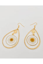 Load image into Gallery viewer, Wish Of The Daisy Teardrop Earrings