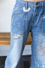Load image into Gallery viewer, O&H Artistic Flower Embroidered Washed Denim Jeans