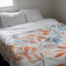Load image into Gallery viewer, Super Soft Swirl Leaf Blanket