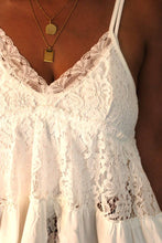 Load image into Gallery viewer, POL Summer Lace Ruffle Knit Top