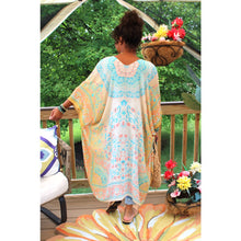 Load image into Gallery viewer, Mandala Ombre Kimono