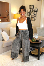 Load image into Gallery viewer, JH Raw Hem Wide Pants