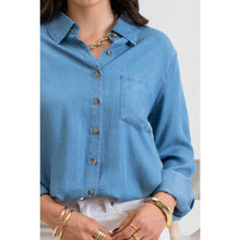 Load image into Gallery viewer, Shaye Button Down Chambray Top