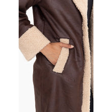 Load image into Gallery viewer, Sindel Retro Sherpa Jacket