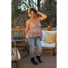 Load image into Gallery viewer, Ruffled Flower Lace Cami