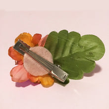 Load image into Gallery viewer, Mini Light Pink & Orange Blossoms