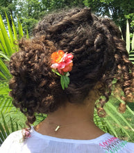 Load image into Gallery viewer, Mini Light Pink & Orange Blossoms