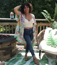 Load image into Gallery viewer, Kimono paired with dark wash jeans and cream lace bralette.