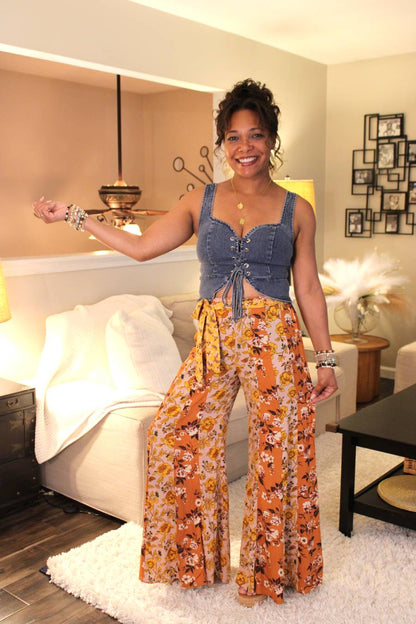 Ang. 70s Floral Flare Print Pants