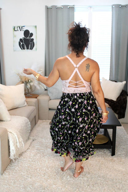 BB Beautiful Vines Midi Capri Bloomer Shorts