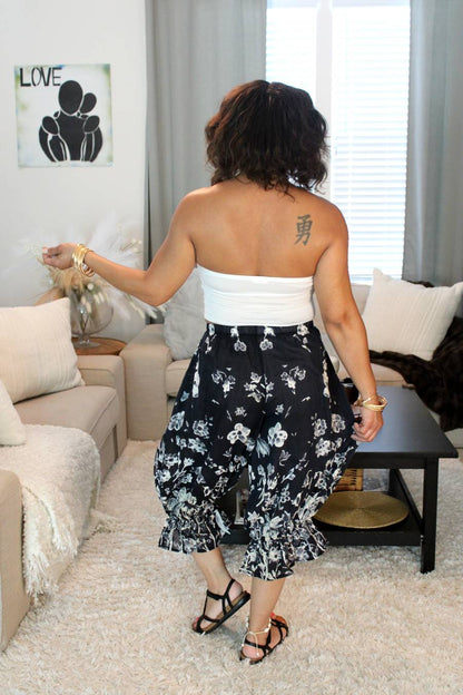 BB Moment In Time Midi Capri Bloomer Shorts