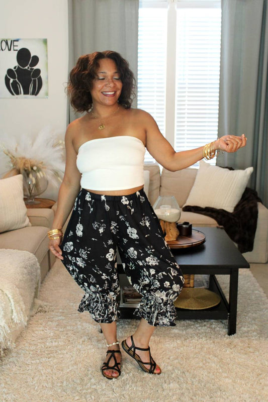 BB Moment In Time Midi Capri Bloomer Shorts