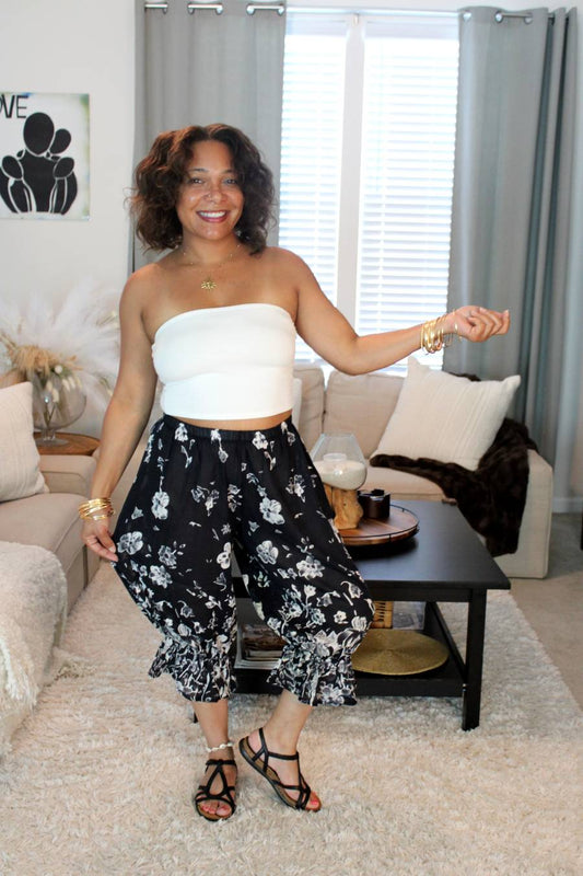 BB Moment In Time Midi Capri Bloomer Shorts