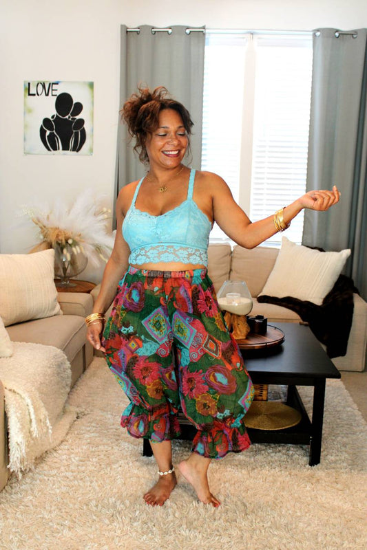 BB Watercolor Canvas Midi Capri Bloomer Shorts