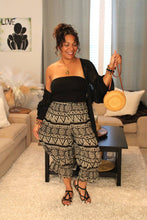 Load image into Gallery viewer, BB Beautiful Flower Batik Ruins Bloomer Midi Capri Short
