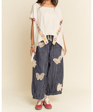 Load image into Gallery viewer, Butterfly Bliss Barrel Pants
