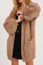 Load image into Gallery viewer, Cable Lantern Sleeve Cardigan

