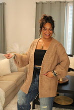 Load image into Gallery viewer, Cable Lantern Sleeve Cardigan
