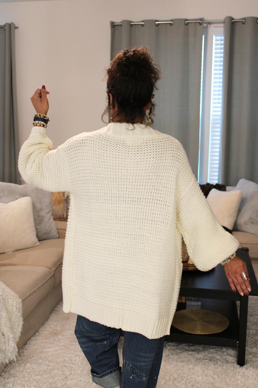 Cable Lantern Sleeve Cardigan