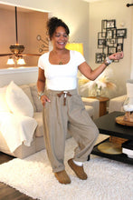 Load image into Gallery viewer, Casual Fit Corduroy Pants
