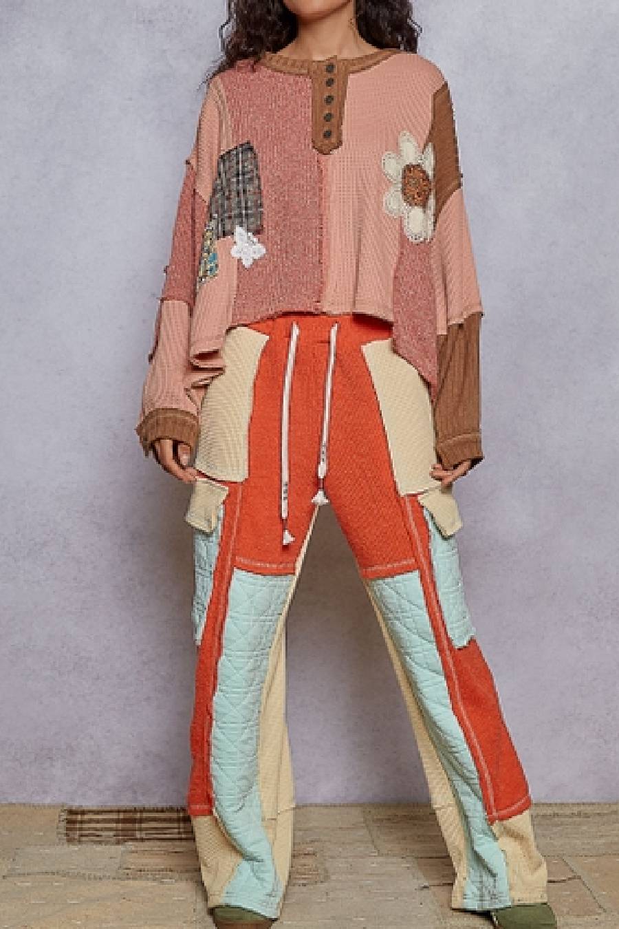POL Feeling Patchy Oversized Pullover Top