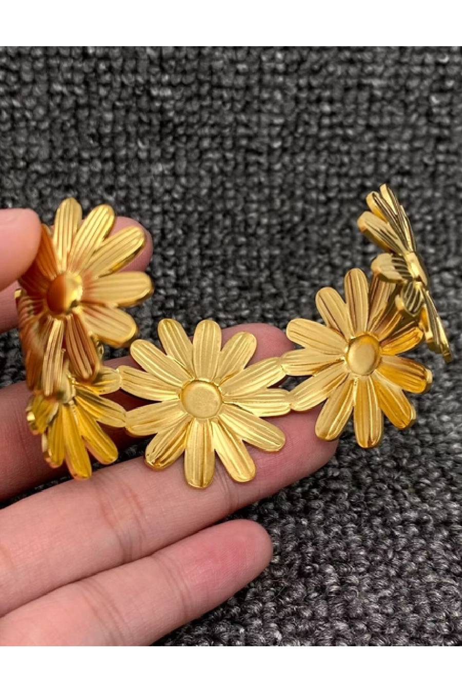 Golden Daisy Charm Floral Cuff Bangle