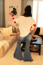 Load image into Gallery viewer, Lovely Heart Sweater
