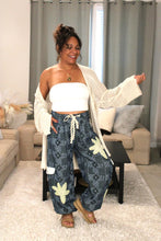 Load image into Gallery viewer, POL Indigo Lovely Touch Paisley Twill Pants
