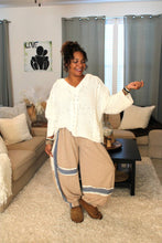 Load image into Gallery viewer, POL Overlock Stitch Jogger Pants
