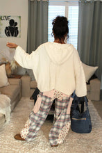 Load image into Gallery viewer, POL Pink Plaid Jogger Pants
