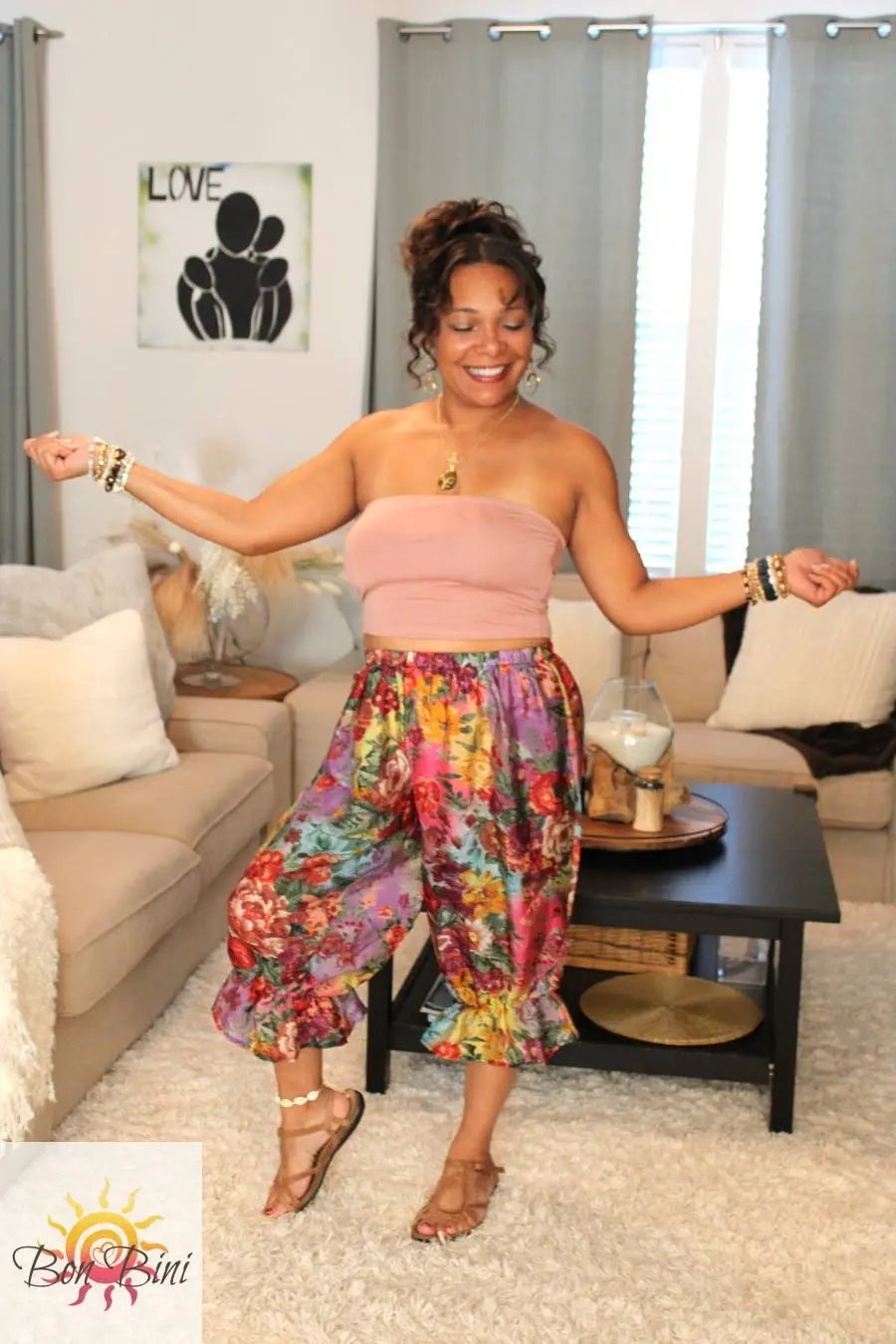 BB Splash Of Flowers Bloomer Midi Capri Short