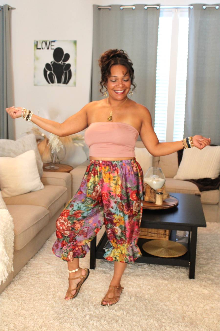 BB Splash Of Flowers Bloomer Midi Capri Short